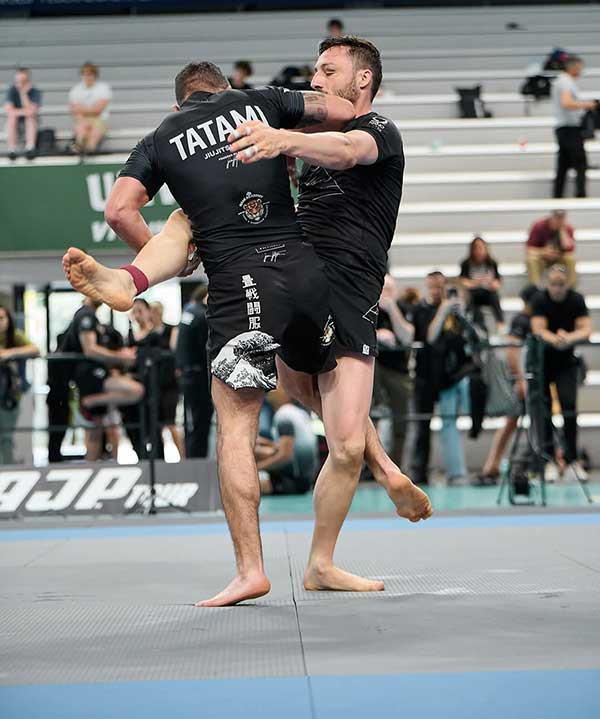 Diventa Competitore di BJJ e Grappling in 10 Mesi